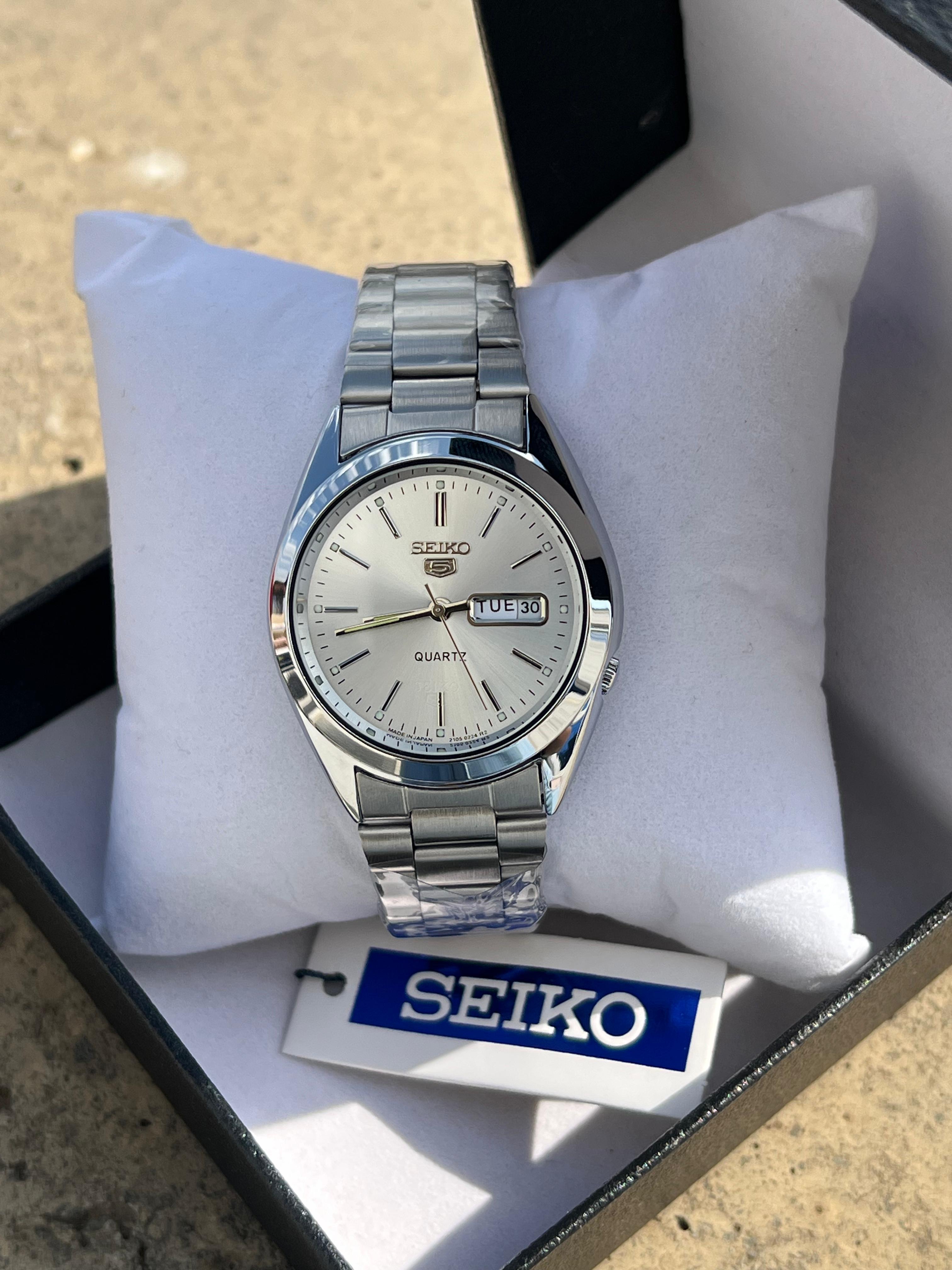 SEIKO image 4